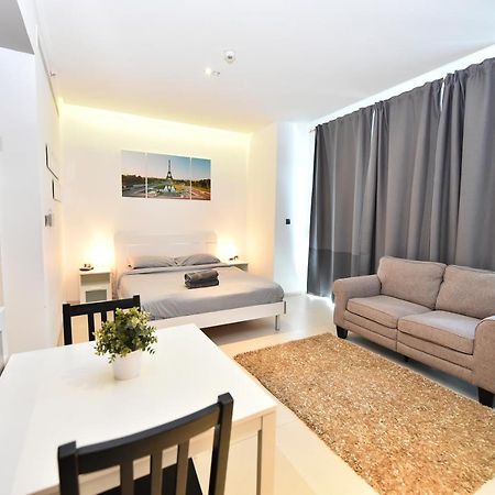 Cozy Studio Apt In Marina - Near Metro, Beach & Mall Apartment Dubai Luaran gambar
